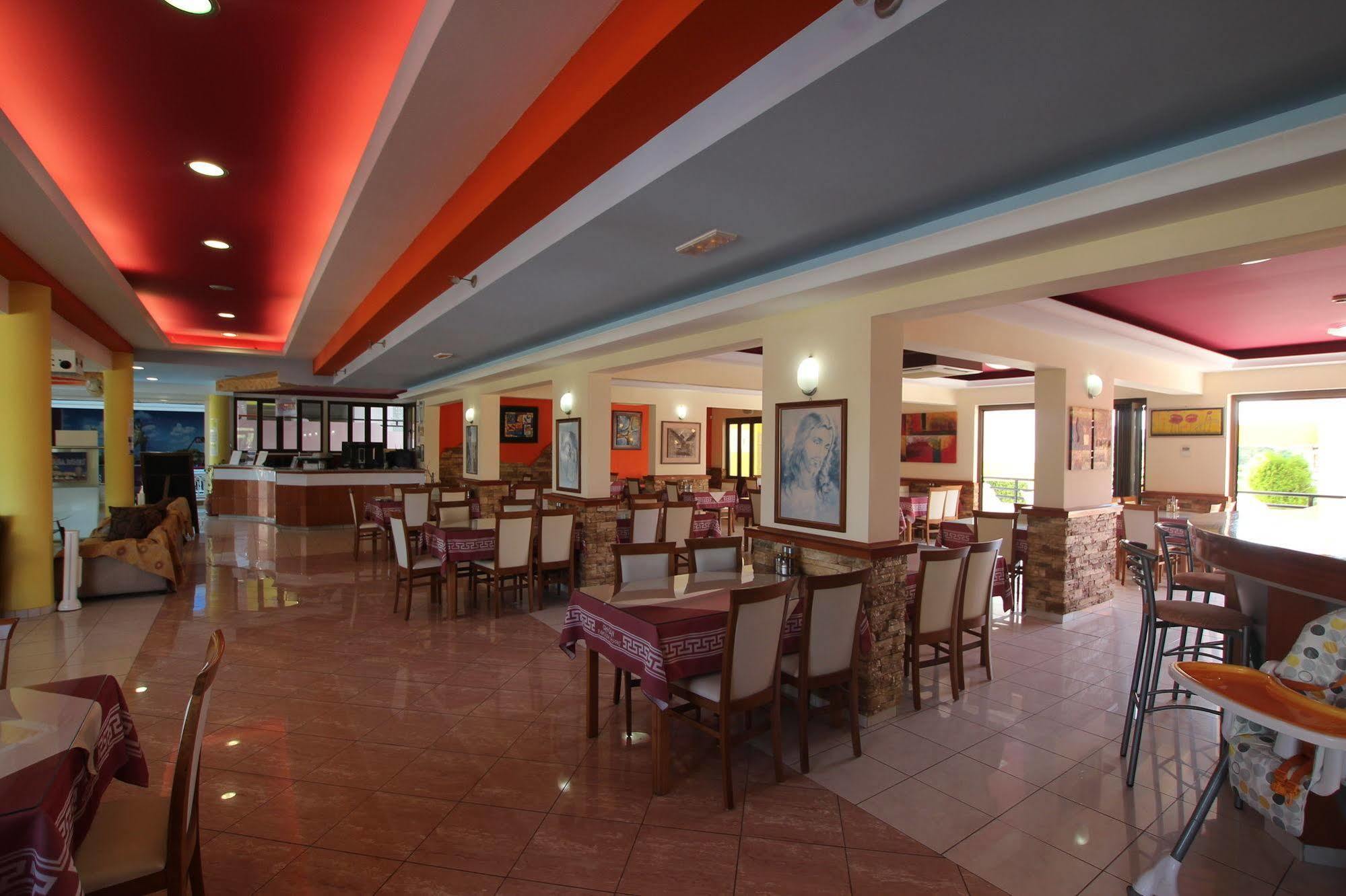 Grecian Fantasia Resort Фаліракі Екстер'єр фото